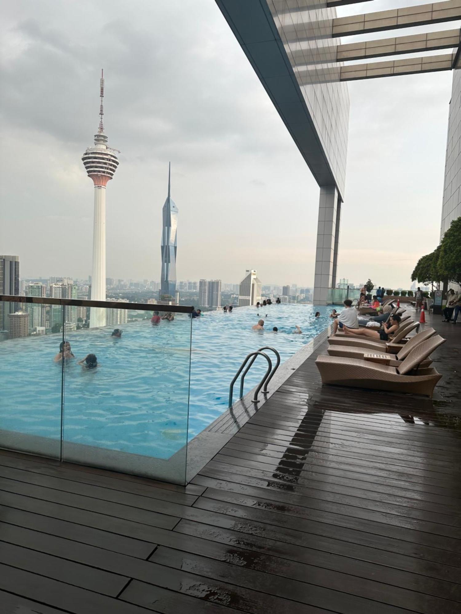 Klcc Suites At Platinum Kuala Lumpur Bagian luar foto
